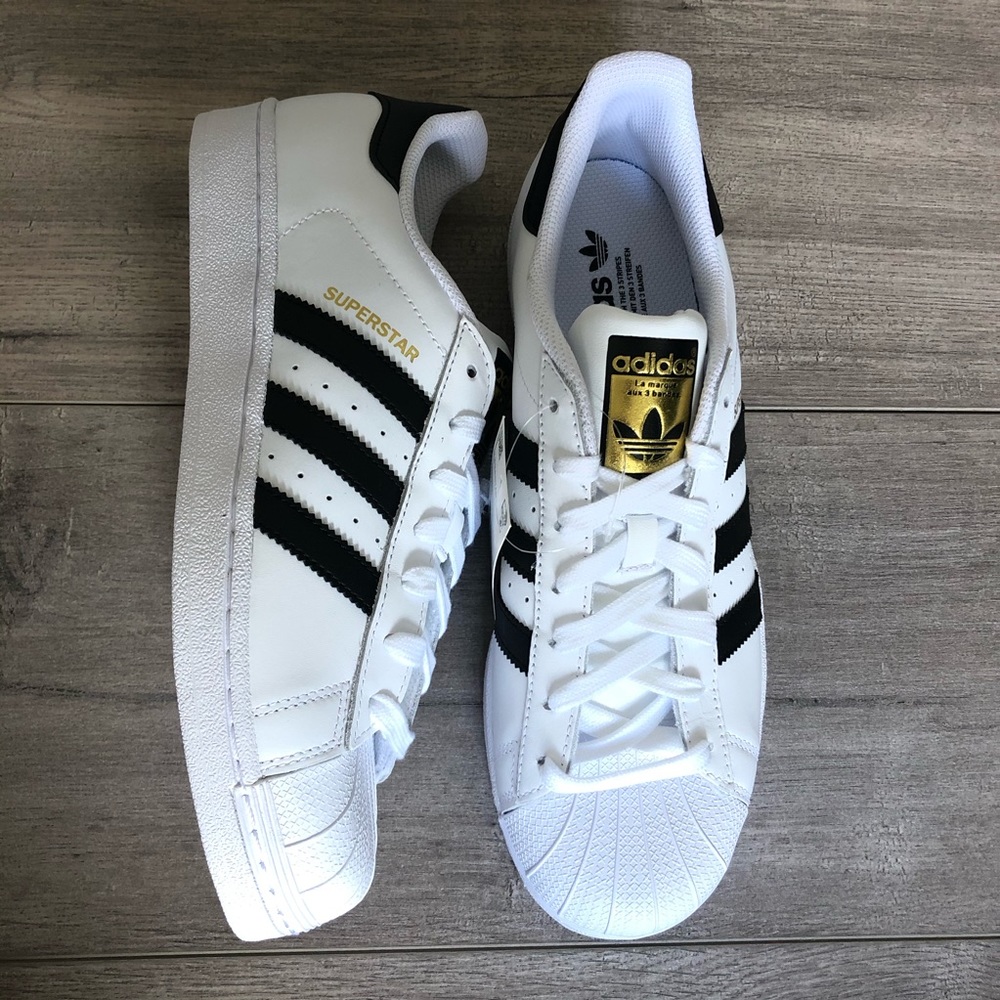NWT Adidas  Superstar Originals - Picture 8 of 8